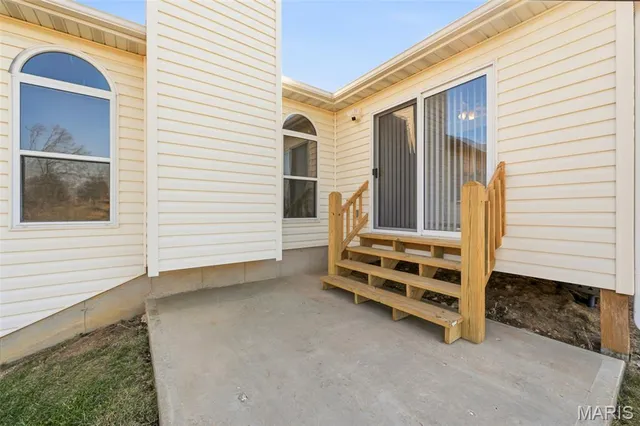 $242,900 | 1029 Pin Oak Drive, Warrenton, MO 63383