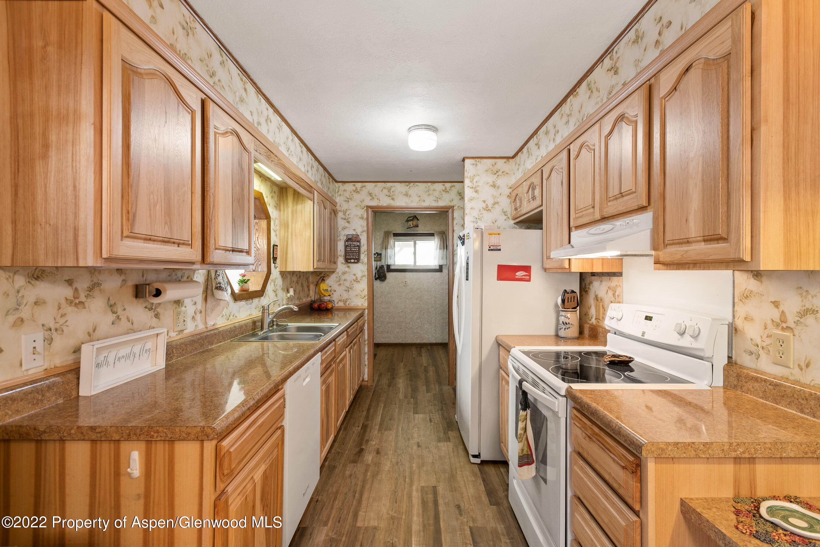 4608 County Road 237 Rifle, CO 81650 - Photo 8 of 52 4608CR237_DASH_22062915