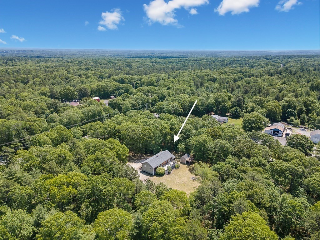 68 Bullock Road Freetown, MA 02717 - Photo 31 of 32 a view of a city