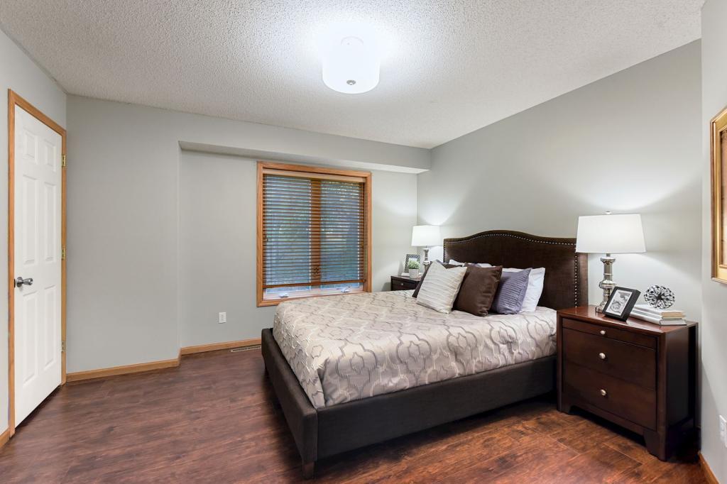 16700 Weston Bay Road Eden Prairie, MN 55347 - Photo 11 of 16
