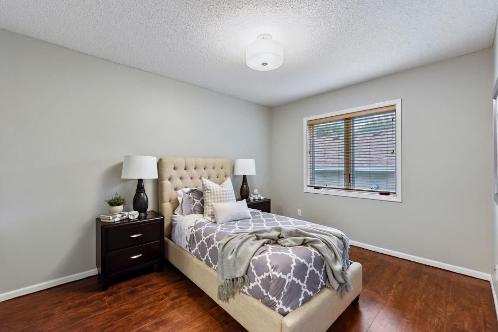 16700 Weston Bay Road Eden Prairie, MN 55347 - Photo 12 of 16
