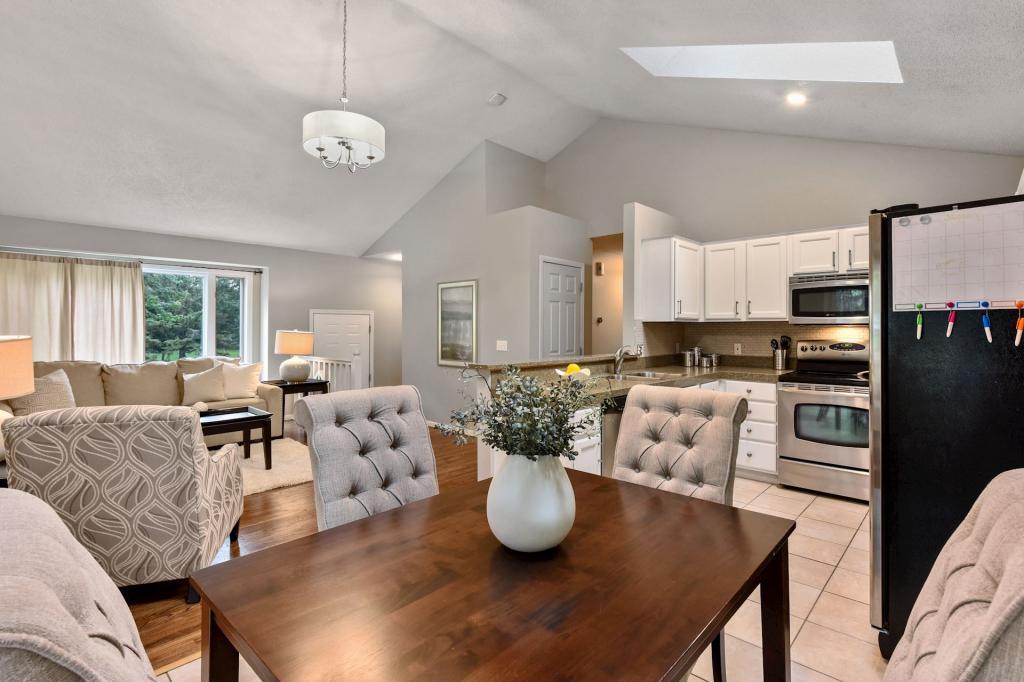 16700 Weston Bay Road Eden Prairie, MN 55347 - Photo 7 of 16