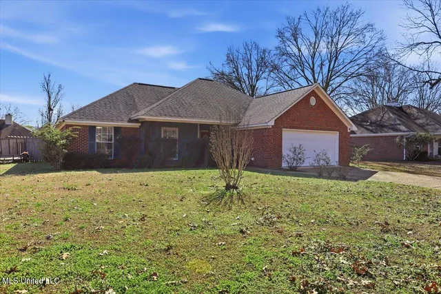 $250,000 | 676 Southern Oaks Drive, Florence, MS 39073