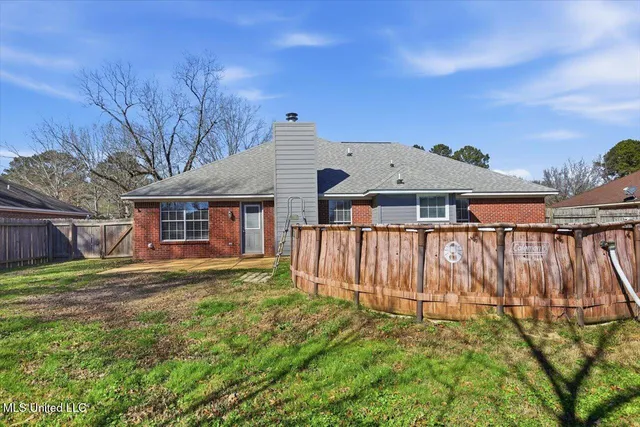 $250,000 | 676 Southern Oaks Drive, Florence, MS 39073