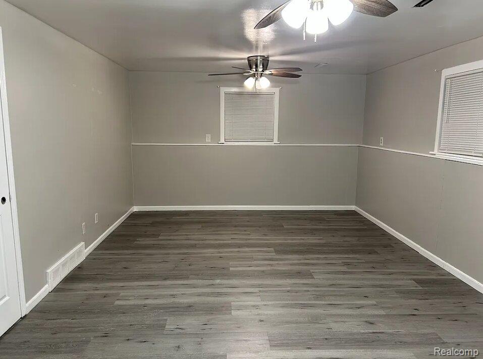 5825 Branch Road Flint, MI 48506 - Photo 10 of 23