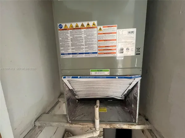 $2,500 | 7125 Bay Drive, Unit 301, Miami Beach, FL 33141