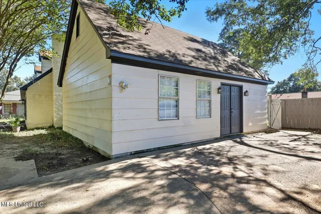 $275,000 | 5475 Old Canton Road, Jackson, MS 39211