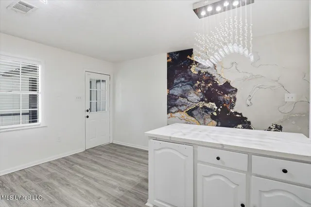 $275,000 | 5475 Old Canton Road, Jackson, MS 39211