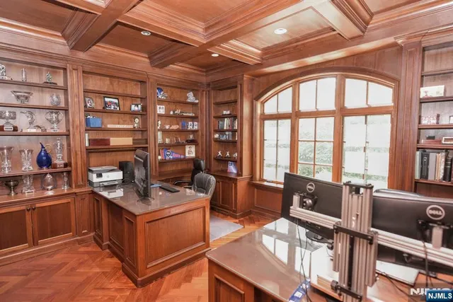 $3,449,000 | 70 Oak Drive, Upper Saddle River, NJ 07458