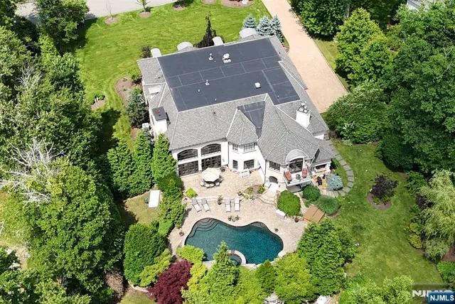 $3,449,000 | 70 Oak Drive, Upper Saddle River, NJ 07458