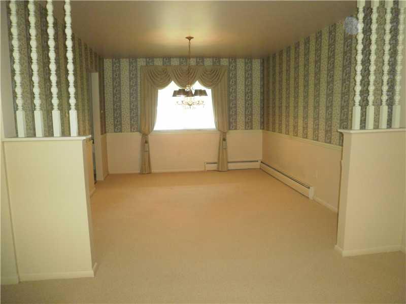 138 Tyler Road Pittsburgh, PA 15237 - Photo 3 of 13 Dining Room.