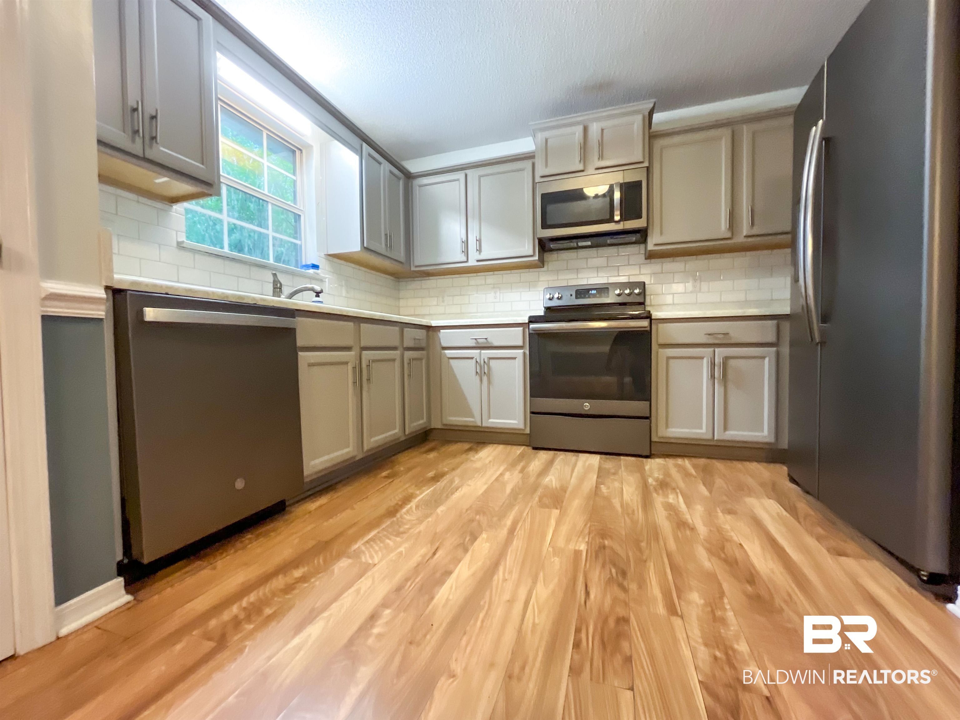 532 Meadow Lane Foley, AL 36535 - Photo 13 of 33
