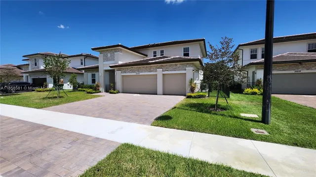 $1,765,000 | 12239 Southwest 43rd Street, Davie, FL 33330