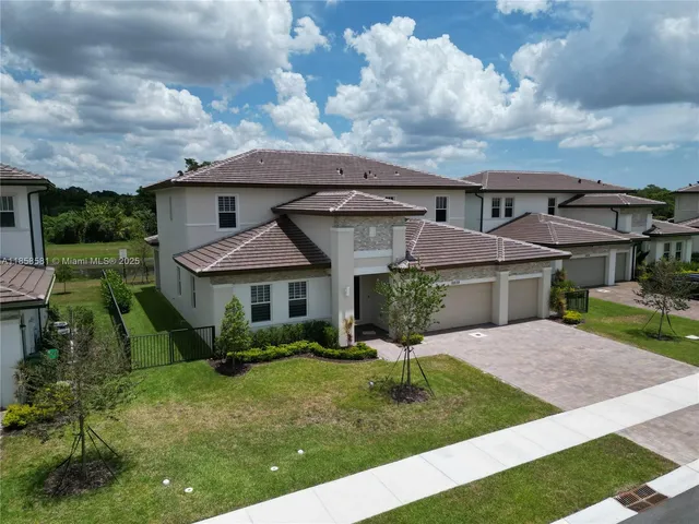 $1,765,000 | 12239 Southwest 43rd Street, Davie, FL 33330