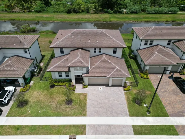 $1,765,000 | 12239 Southwest 43rd Street, Davie, FL 33330