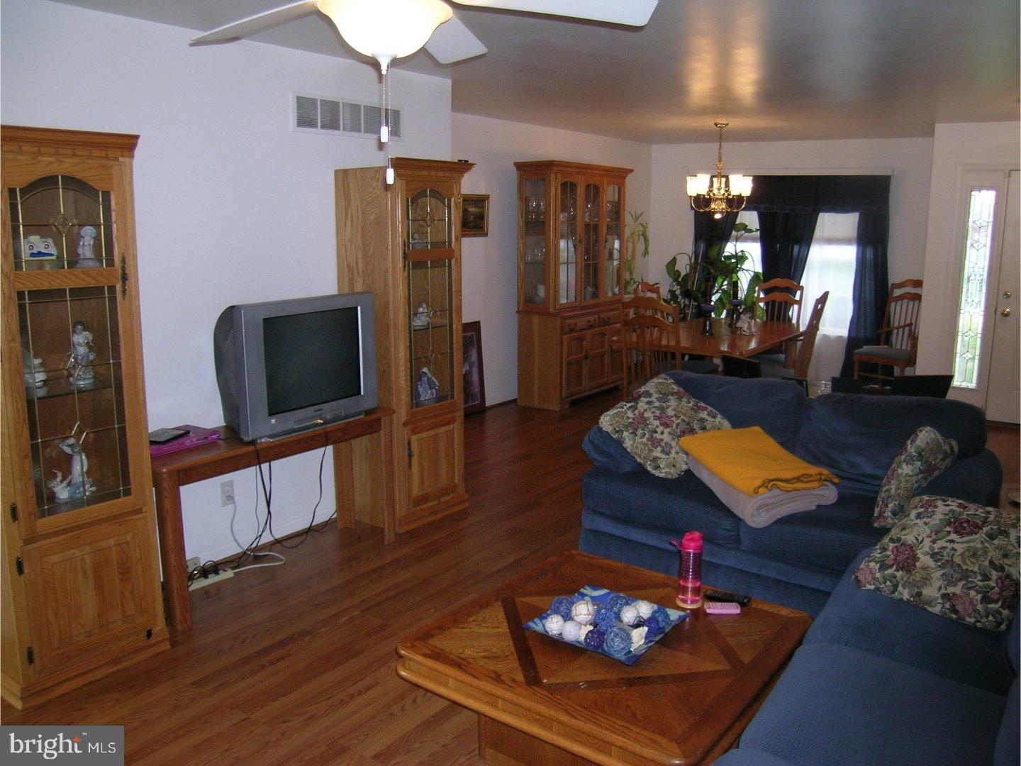264 North High Hill Road Camden, DE 19934 - Photo 8 of 25 Living Room