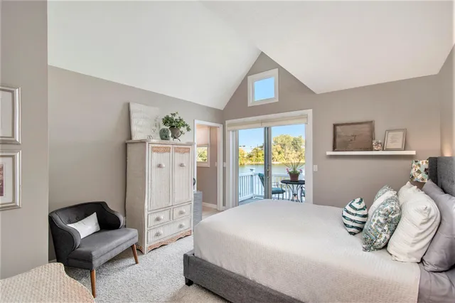 $695,000 | 963 West Savidge Street, Spring Lake, MI 49456