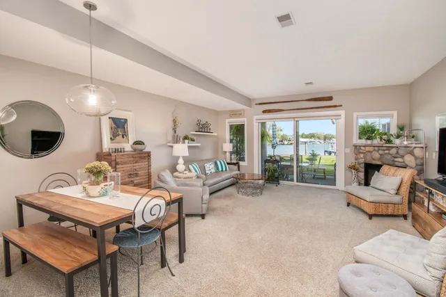 $695,000 | 963 West Savidge Street, Spring Lake, MI 49456