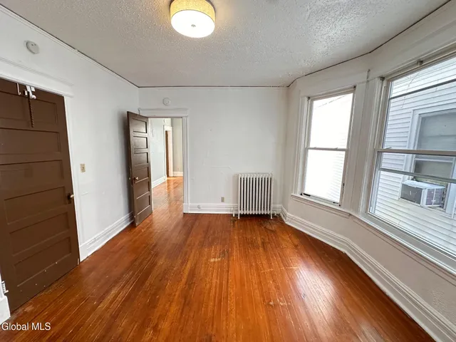 $1,425 | 283 Delaware Avenue, Unit 2, Albany, NY 12209