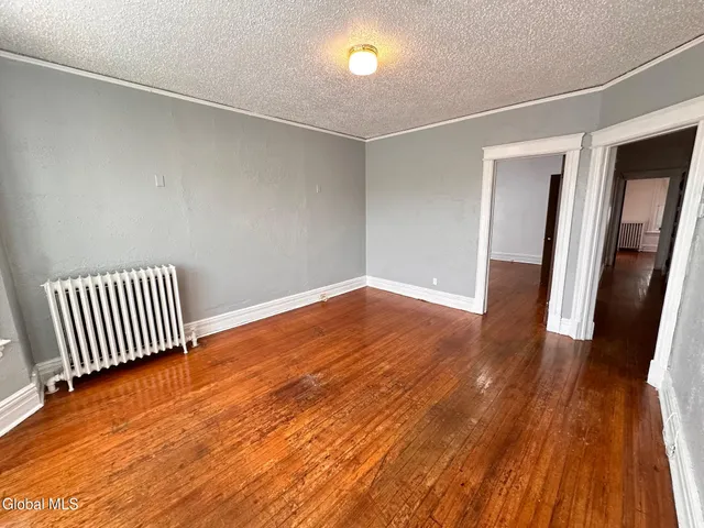 $1,425 | 283 Delaware Avenue, Unit 2, Albany, NY 12209
