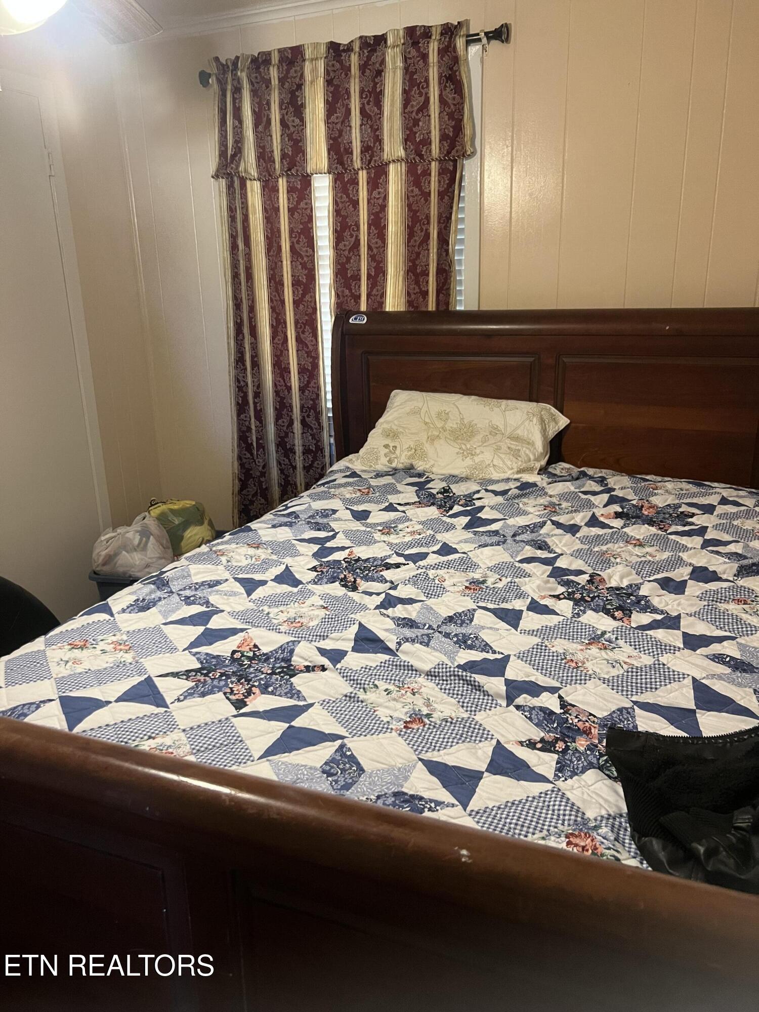 1029 Green Road Madisonville, TN 37354 - Photo 12 of 16 IMG_8195