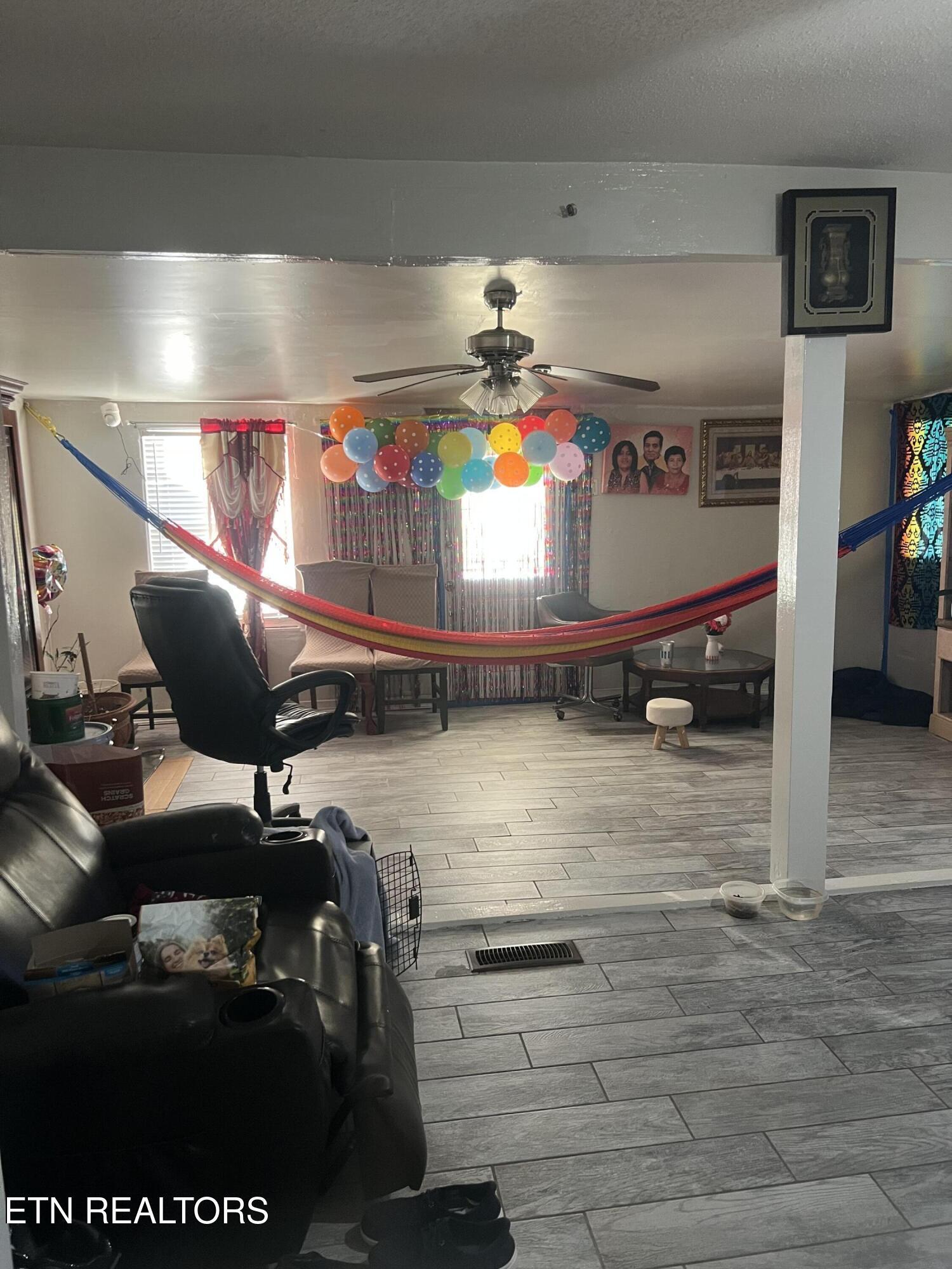 1029 Green Road Madisonville, TN 37354 - Photo 9 of 16 IMG_8192