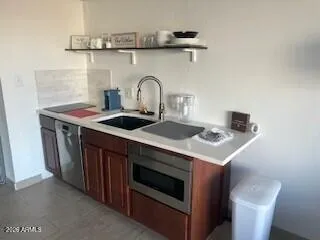 $130,000 | 4750 North Central Avenue, Unit S6, Phoenix, AZ 85012