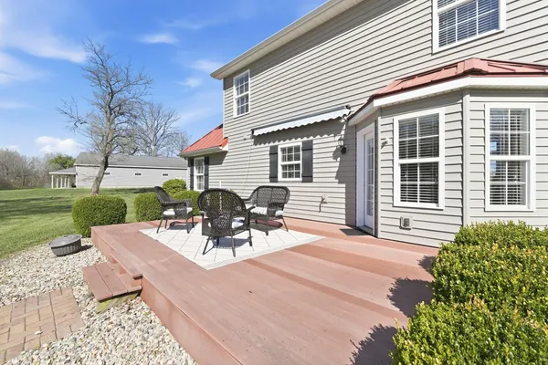 $535,000 | 11990 East 395 South, Lagrange, IN 46761
