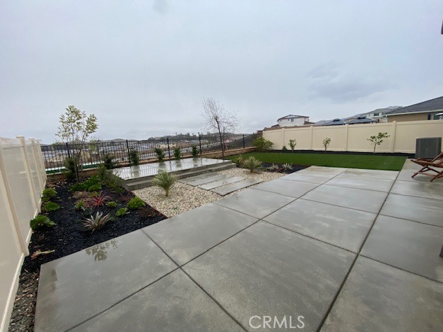 34291 Cyan Cove Winchester, CA 92596 - Photo 8 of 9 a view of a terrace