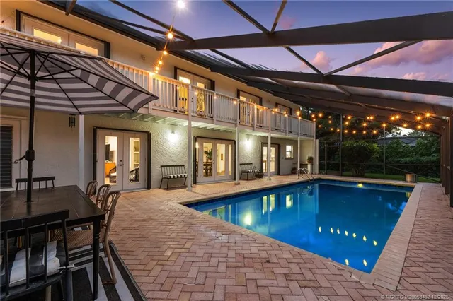 $889,000 | 4304 Southeast Fairway East, Stuart, FL 34997