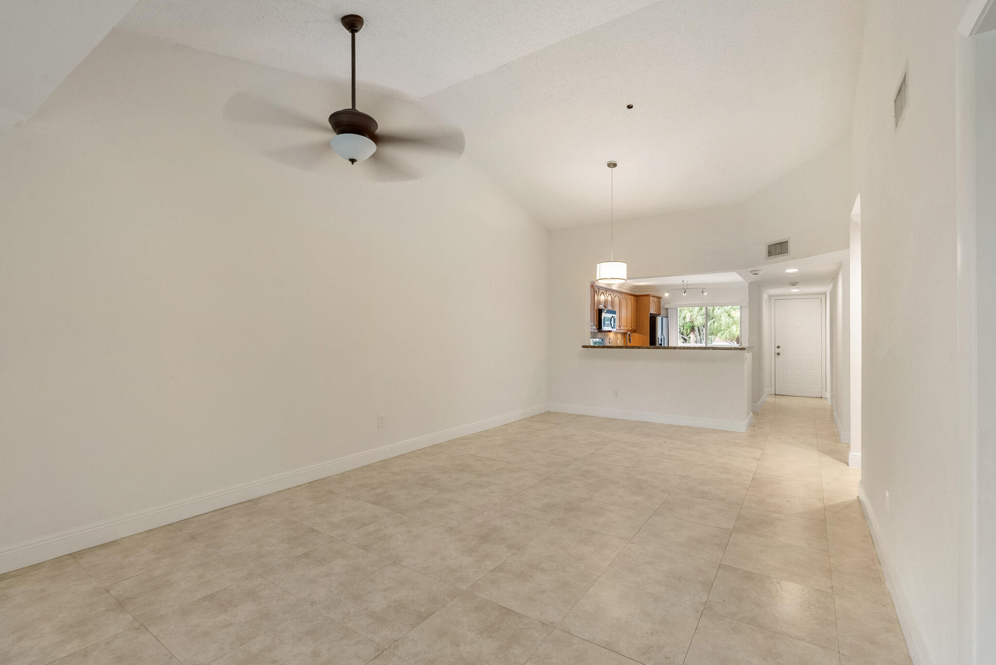 260 Northwest 67th Street, Unit A204 Boca Raton, FL 33487 - Photo 12 of 31 DSC06104