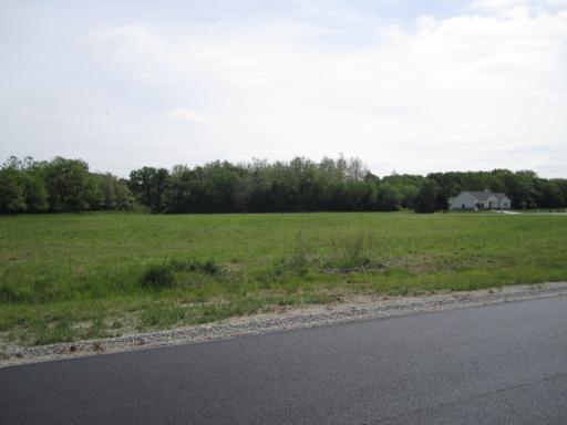 1986 North 2919th Road Ottawa, IL 61350 - Photo 3 of 9 a view of a field with an ocean view