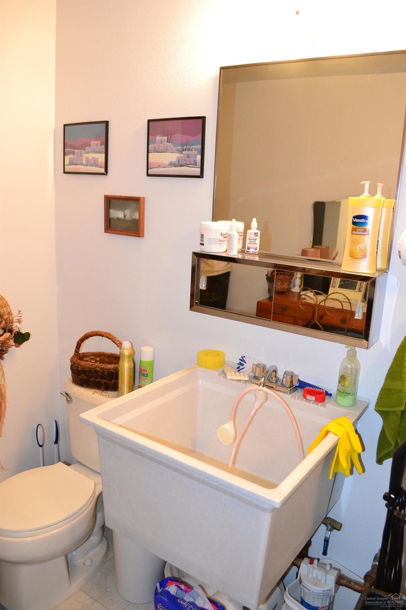 16205 Dawn Road La Pine, OR 97739 - Photo 13 of 22 utility sink in laundry room/bathroom