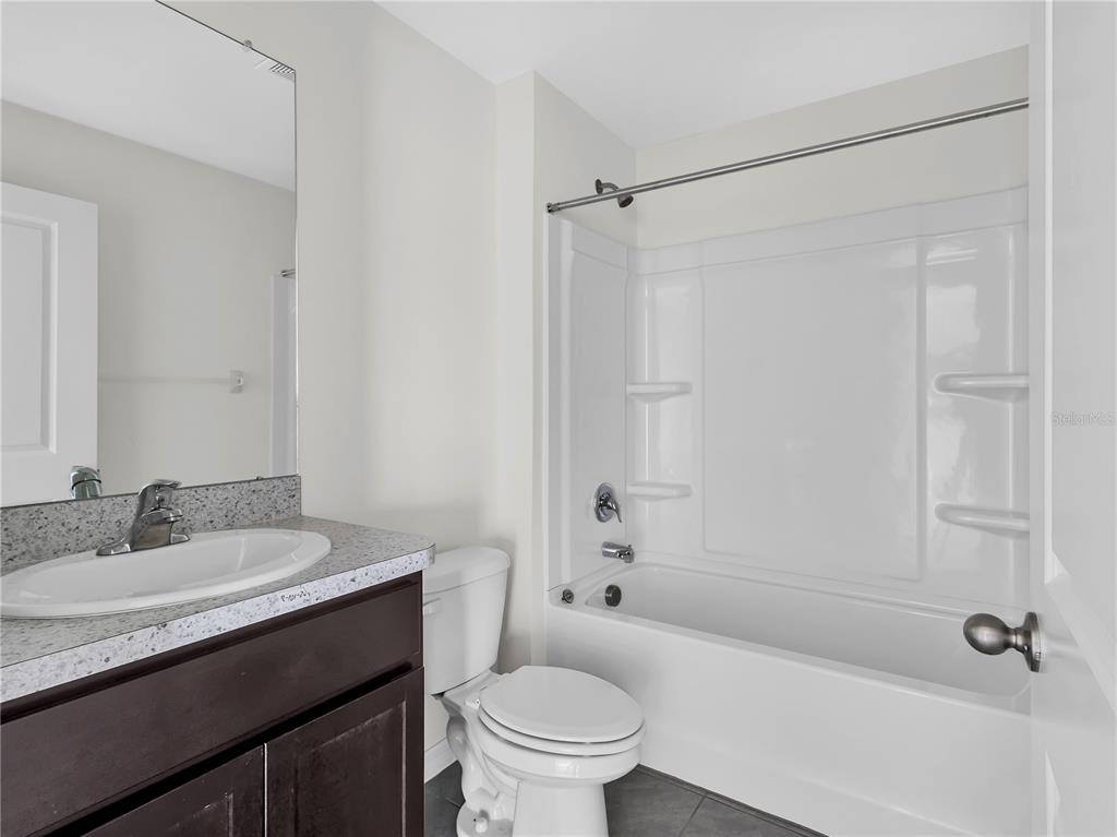 16523 Windmill Forge Pass Wimauma, FL 33598 - Photo 13 of 36