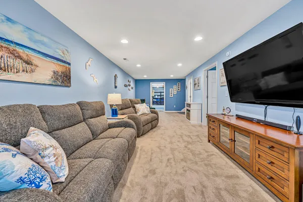 $359,900 | 6651 Stonelyn Cottage Court, Roanoke, VA 24019