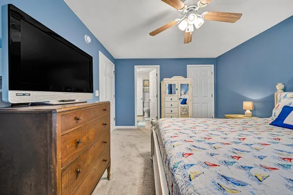 $359,900 | 6651 Stonelyn Cottage Court, Roanoke, VA 24019