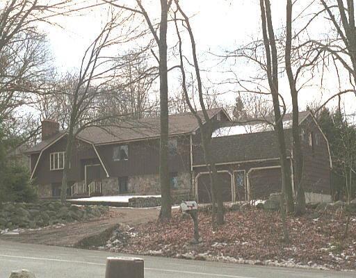 360 East Village Road Shelton, CT 06484 - Photo 1 of 1 Gallery Image 1