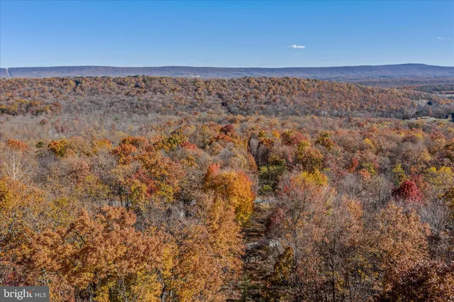 $450,000 | 601 Parkside Terrace, Berkeley Springs, WV 25411