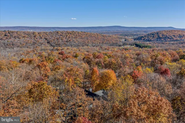 $450,000 | 601 Parkside Terrace, Berkeley Springs, WV 25411