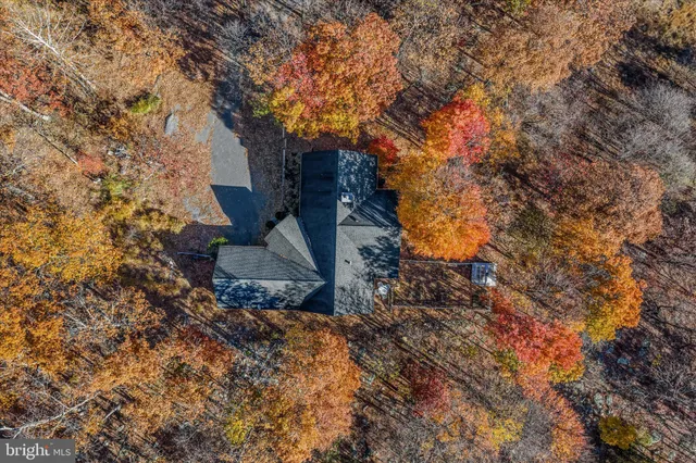 $450,000 | 601 Parkside Terrace, Berkeley Springs, WV 25411