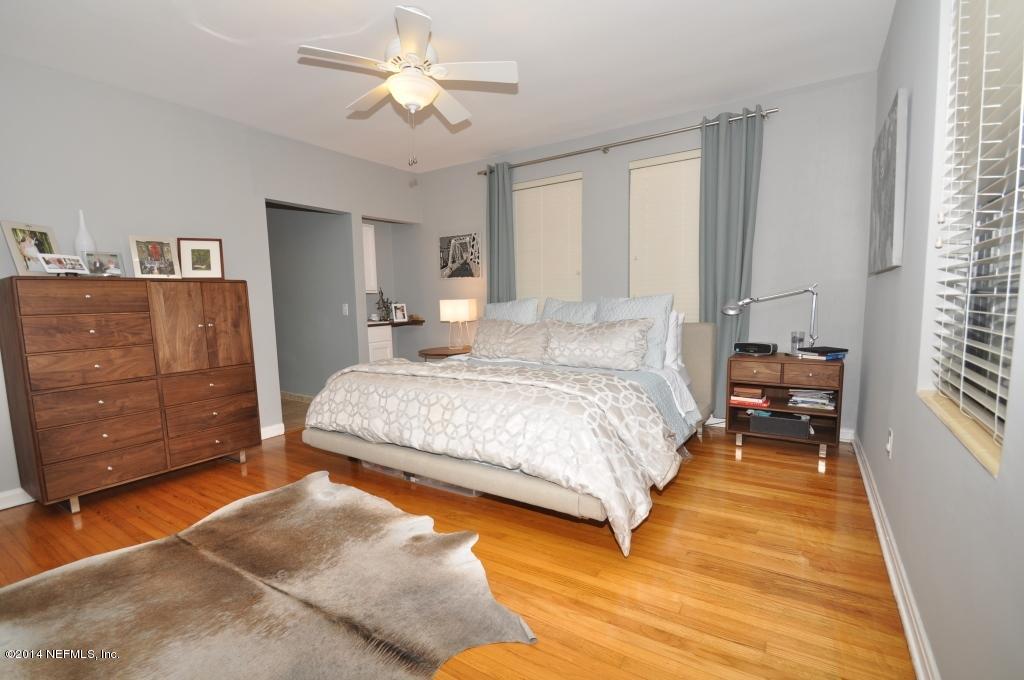 1855 River Road Jacksonville, FL 32207 - Photo 25 of 57 Master Bedroom