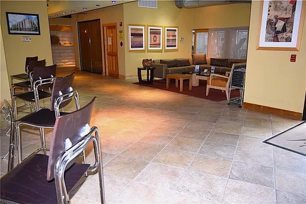 $2,700 | 400 17th Street Northwest, Unit 1451, Atlanta, GA 30363