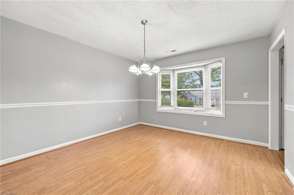 2603 Castle Croft Road Greensboro, NC 27407 - Photo 10 of 39 Gallery Image 10