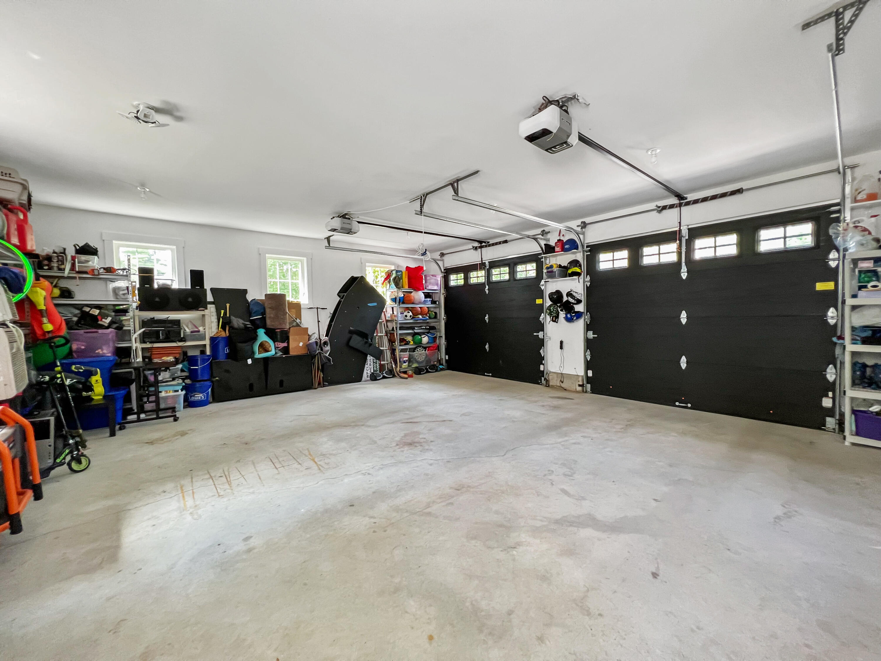 39 Newfield Road Freeport, ME 04032 - Photo 12 of 60 Insulated Garage