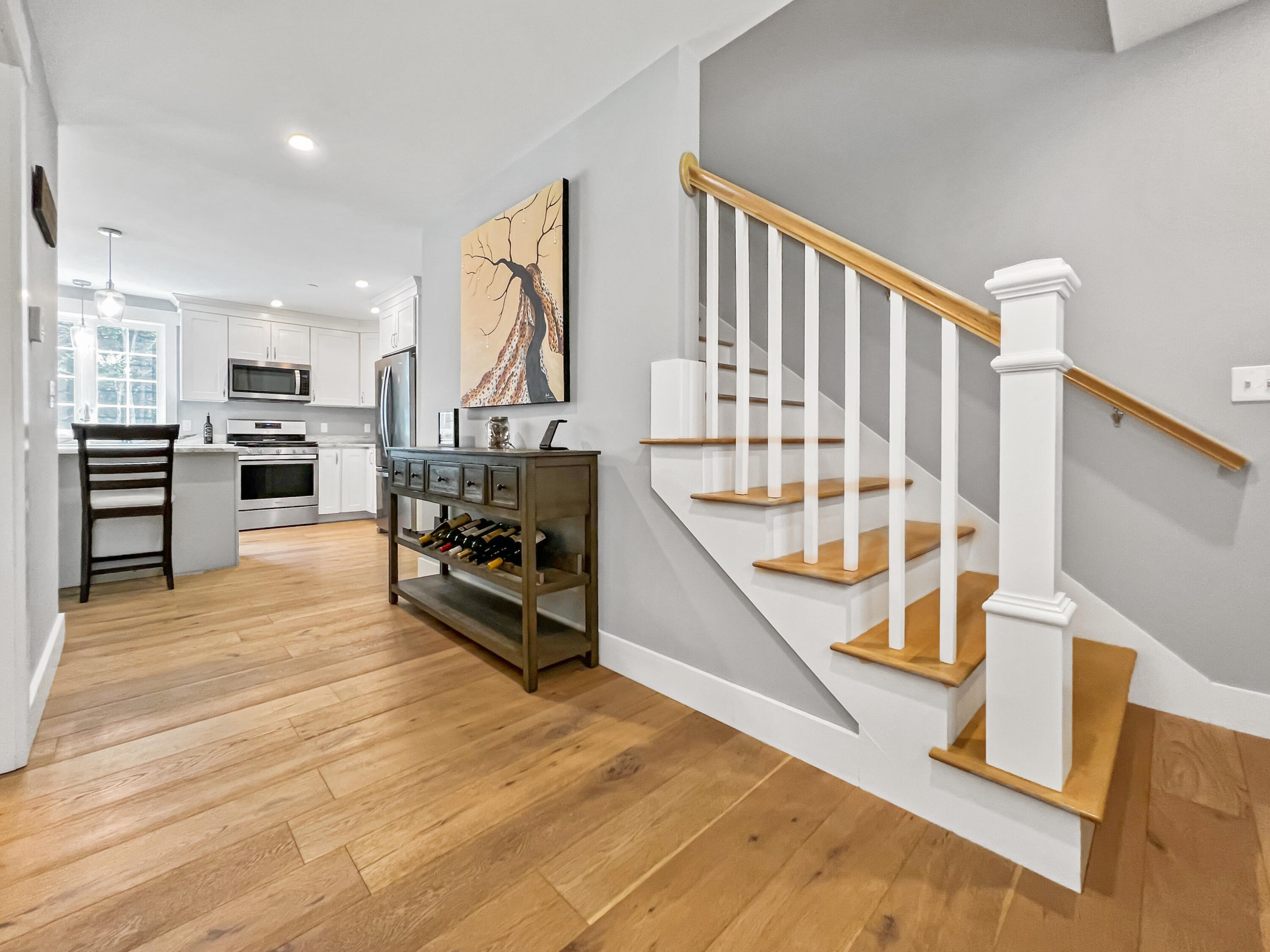 39 Newfield Road Freeport, ME 04032 - Photo 15 of 60 Front Entry