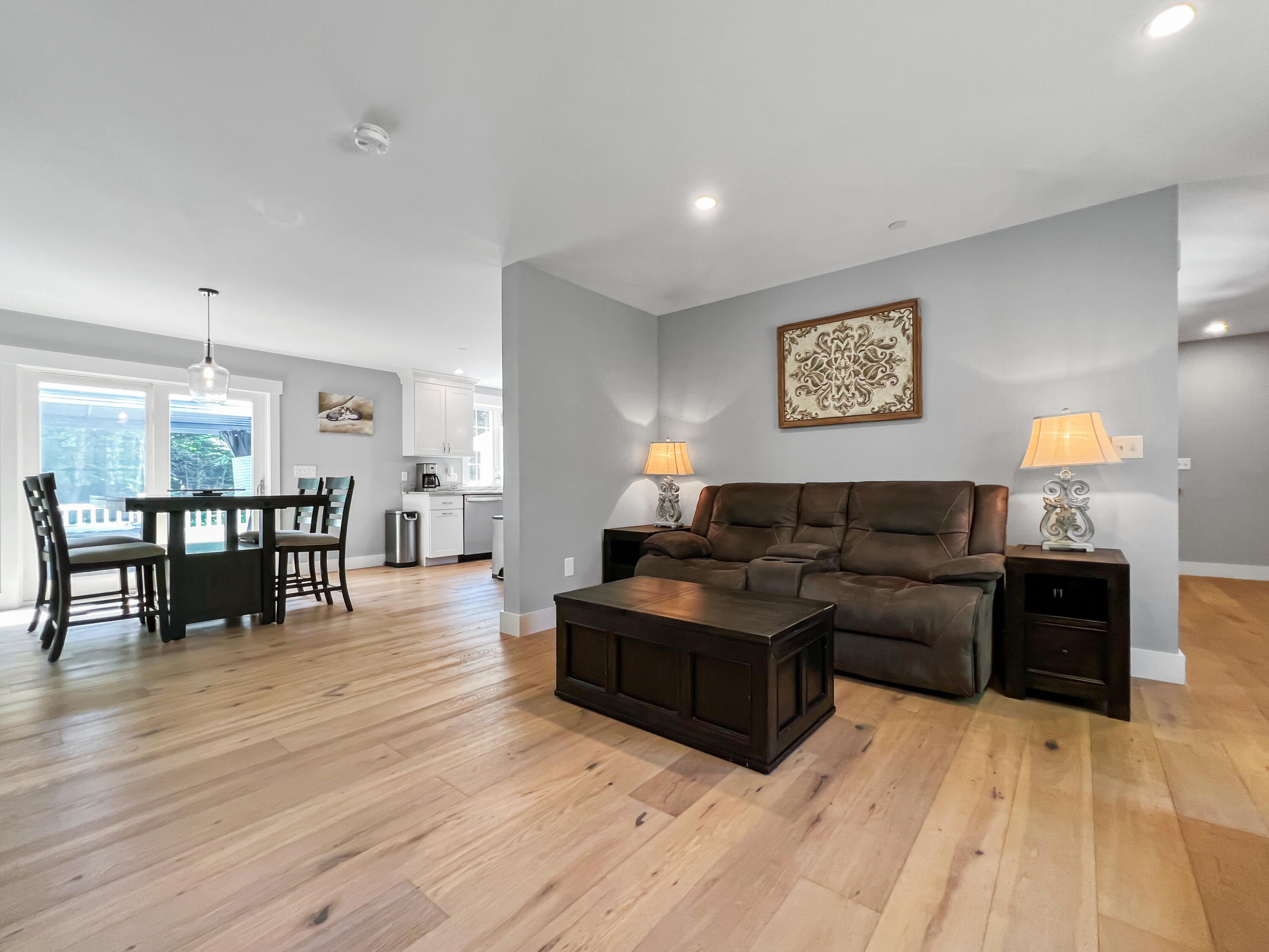39 Newfield Road Freeport, ME 04032 - Photo 29 of 60 Living Room