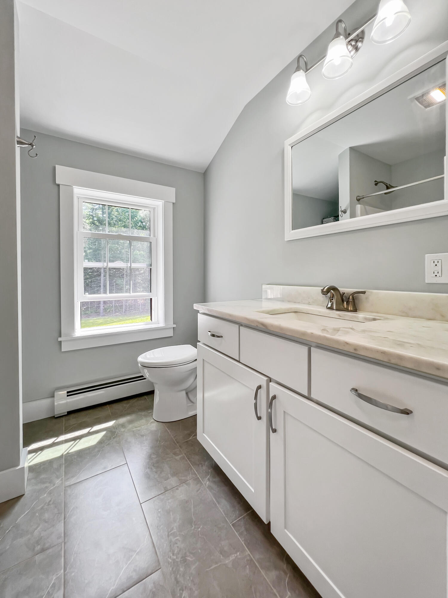 39 Newfield Road Freeport, ME 04032 - Photo 32 of 60 Full Bath