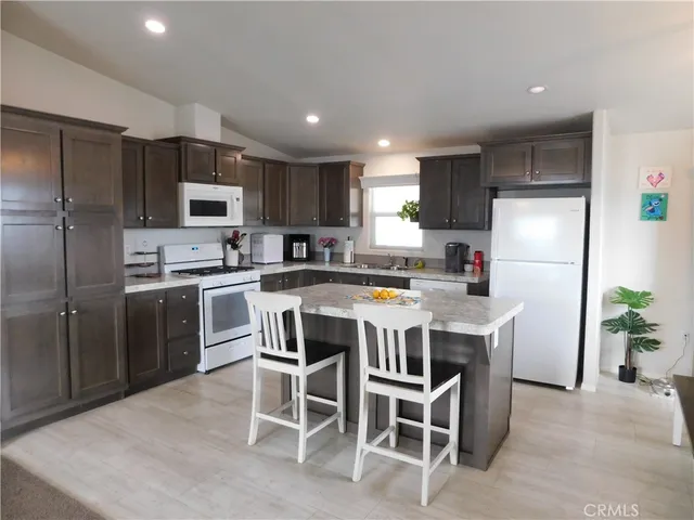 $139,900 | 2200 West Wilson Street, Unit 54, Banning, CA 92220