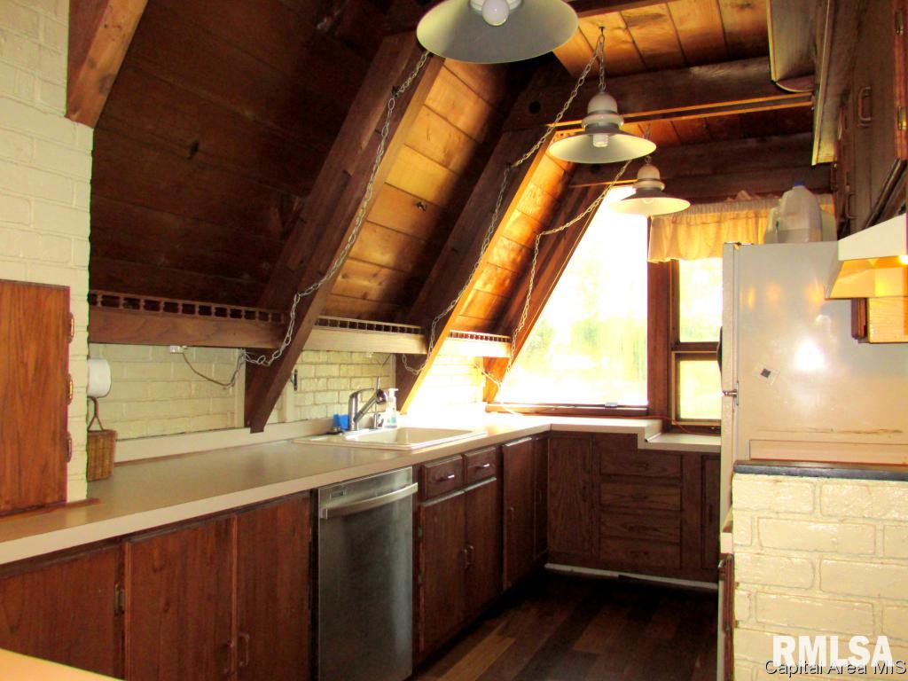 19463 Hunt Road Petersburg, IL 62675 - Photo 8 of 25 Gallery Image 8
