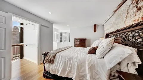 $978,000 | 632 Burgundy Street, New Orleans, LA 70112